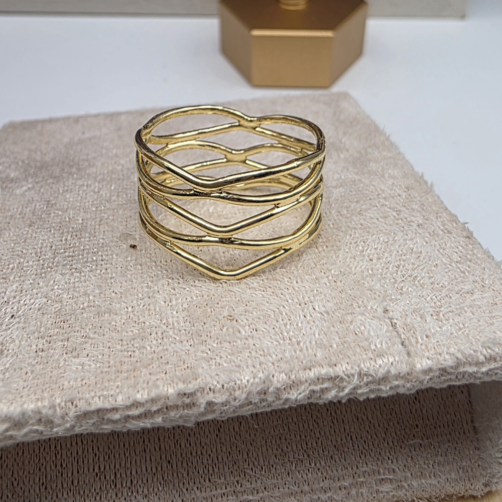 Unique Gold Ring (018)